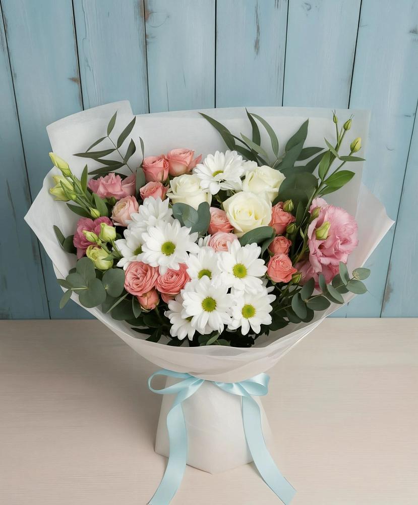 Букет цветов из: Розы, Лизиантусы и Хризантемы в Партените