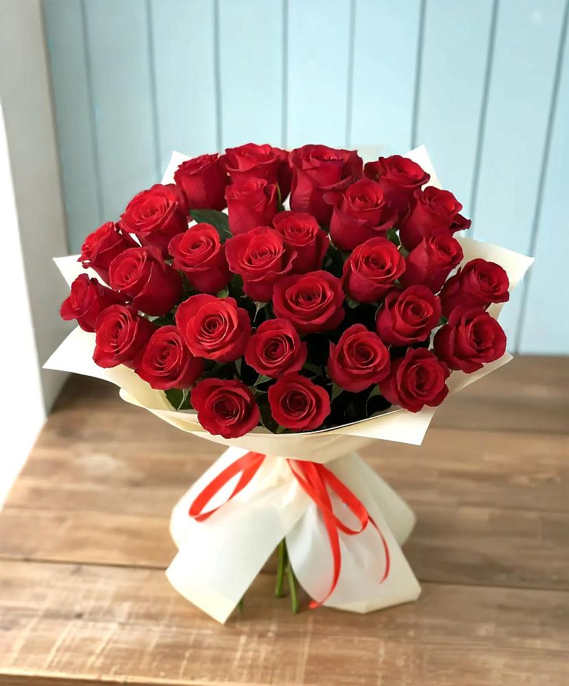 Букет 29 Красных роз в Партените