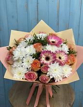 Букет цветов из:  Розы, Герберы и Хризантемы в Партените