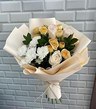 Букет цветов из:  Розы и Хризантемы в Партените