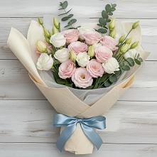 Букет цветов из:  Лизиантусы #REPLACE_PRED# Партените