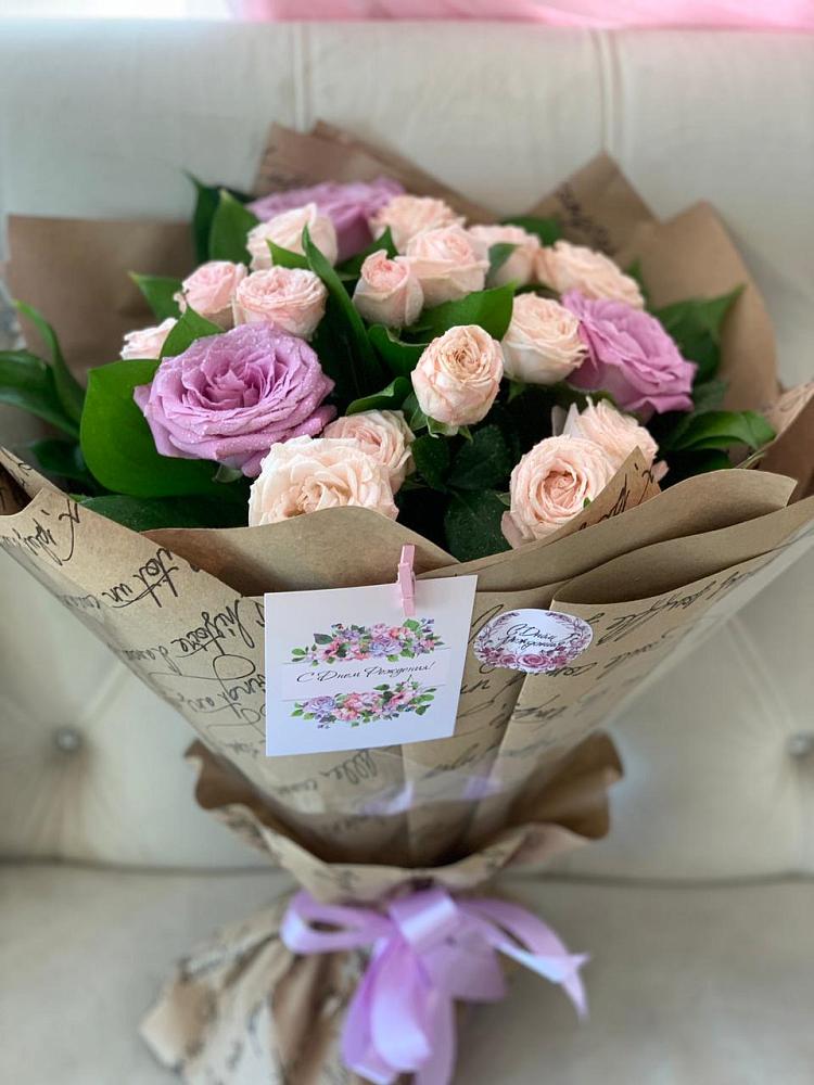 Букет цветов из: Розы в Партените