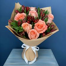 Букет цветов из:  Розы и Альстромерии в Партените