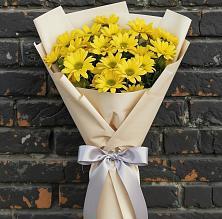 Букет цветов из:  Хризантемы в Партените