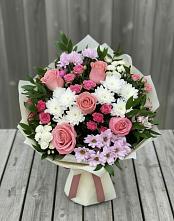 Букет цветов из:  Альстромерии, Гвоздики, Розы и Хризантемы #REPLACE_PRED# Партените