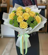 Букет цветов из:  Хризантемы и Розы в Партените