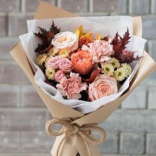Букет цветов из:  Гвоздики, Хризантемы и Розы в Партените