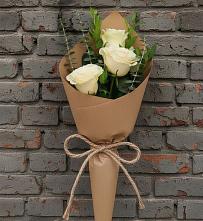 Букет цветов из:  Розы в Партените