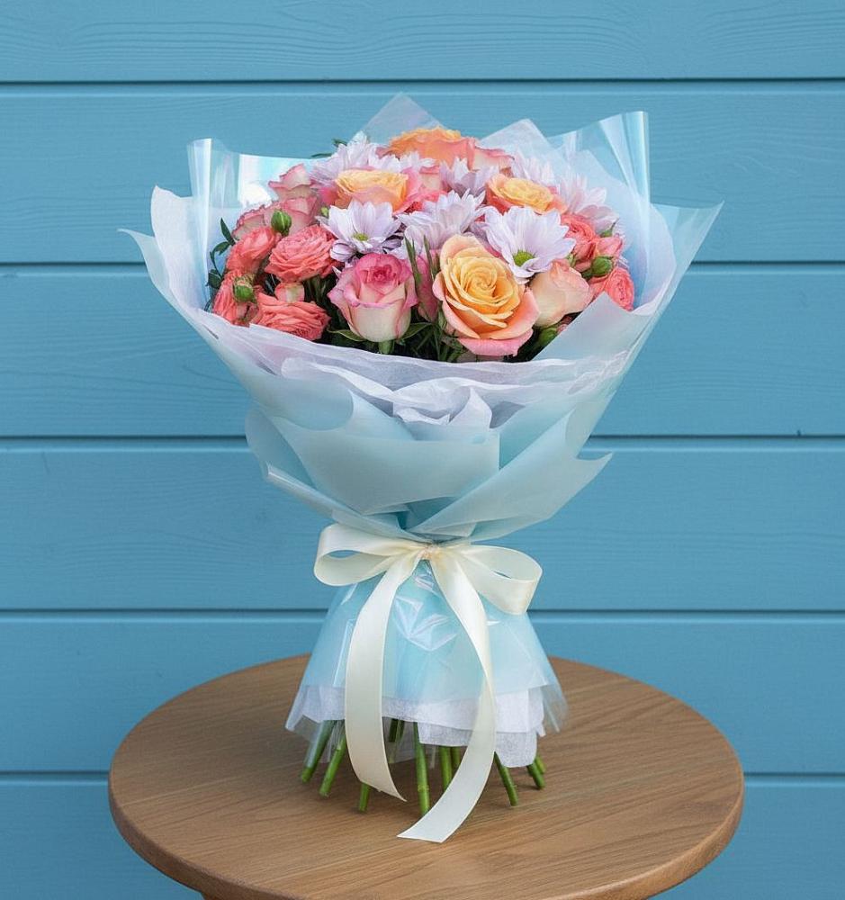 Букет цветов из: Хризантемы и Розы в Партените