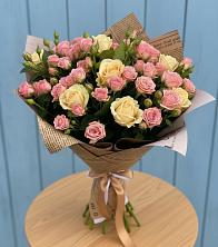 Букет цветов из:  Розы в Партените
