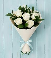 Букет цветов из:  Розы в Партените