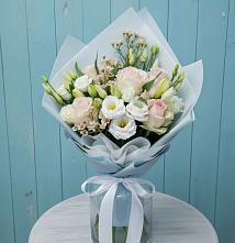 Букет цветов из:  Розы и Лизиантусы #REPLACE_PRED# Партените