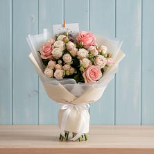 Букет цветов из:  Розы в Партените