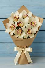 Букет цветов из:  Орхидеи и Розы в Партените